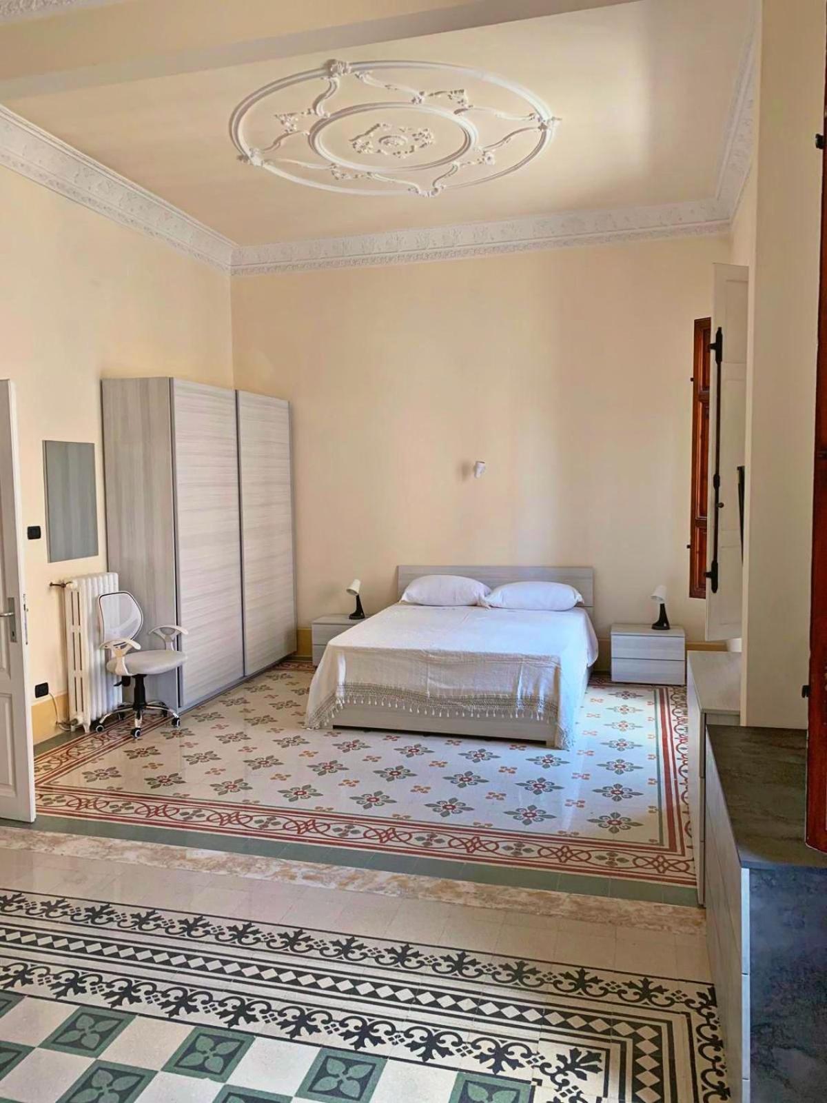 La Villa Dell'Orologio Santa Croce sullʼ Arno Kültér fotó